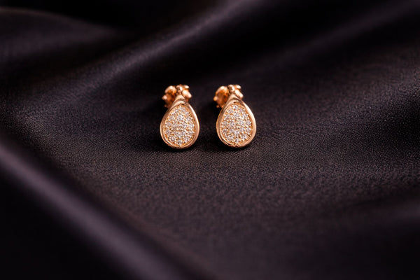 Aurelia Drop Spark Studs