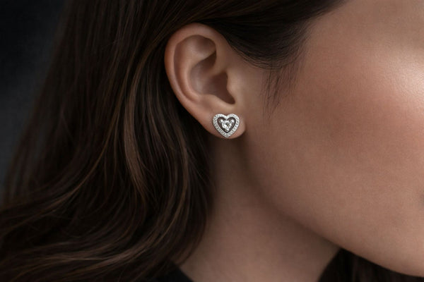 Eterna Heart Glow Studs