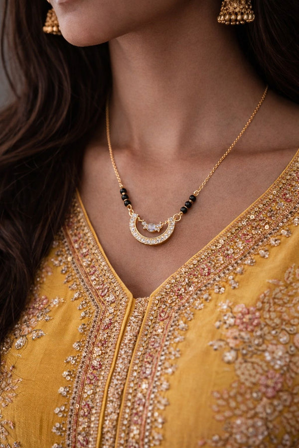 Luna Curve Spark Mangalsutra